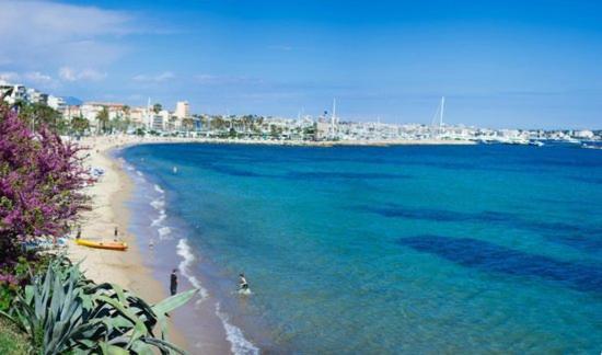 Spacieux Studio A Golfe Juan 2 Minutes Des Plages Vallauris Dış mekan fotoğraf
